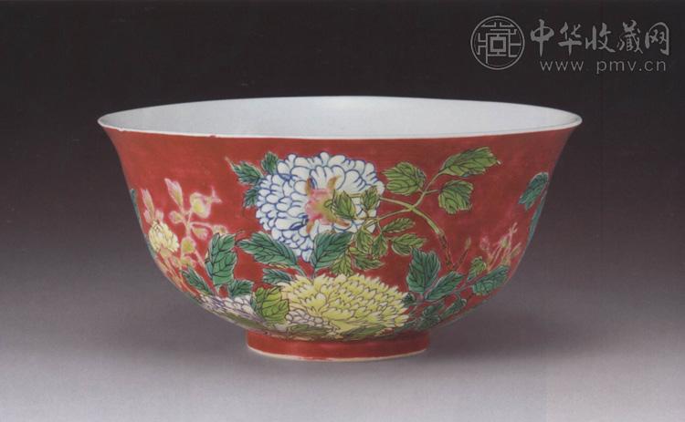 清 紫地料彩花卉碗