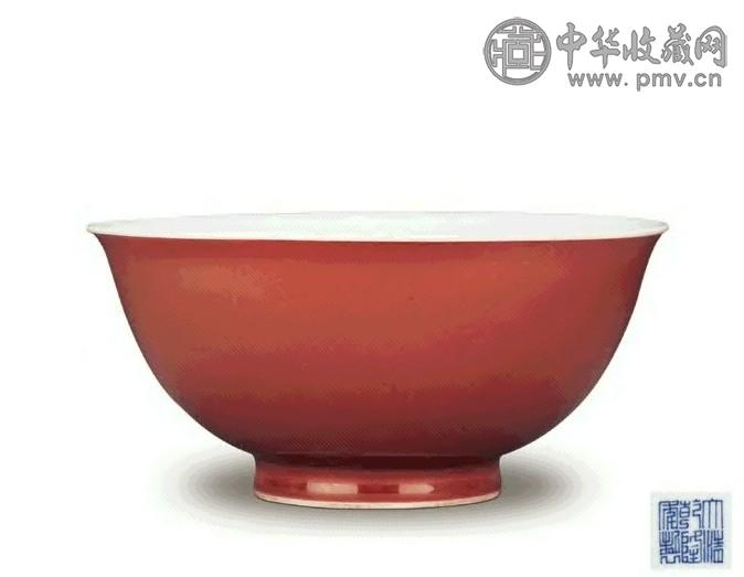 清 乾隆 祭红釉碗