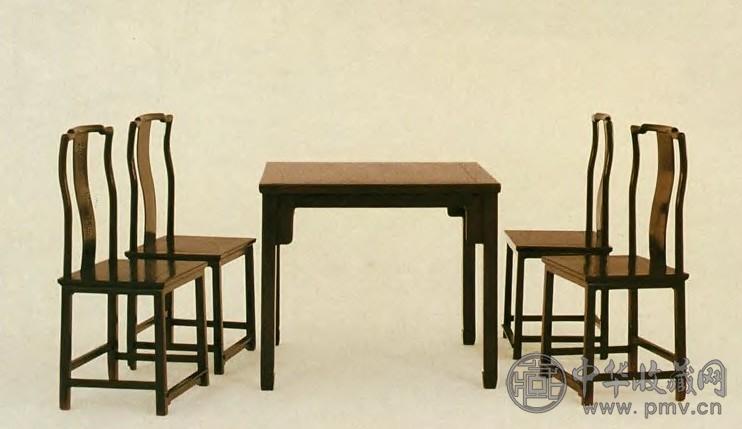 清中期 红木方桌、靠背椅(4只)