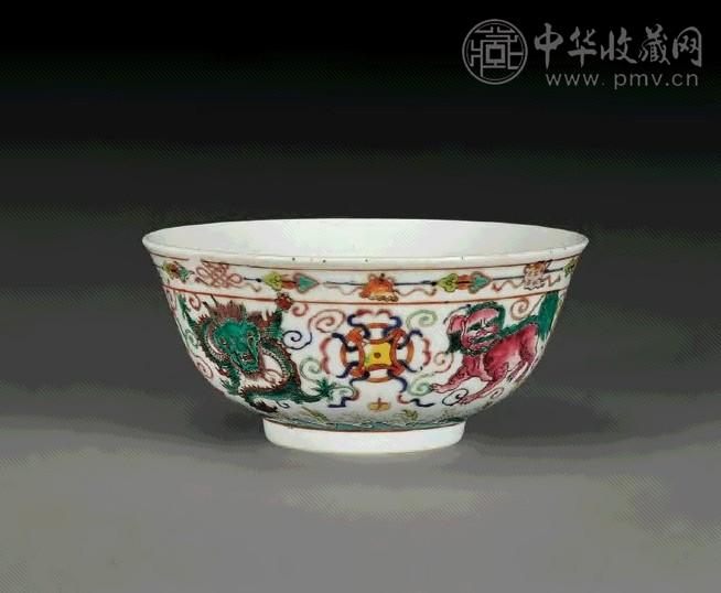 清光绪 粉彩瑞兽碗