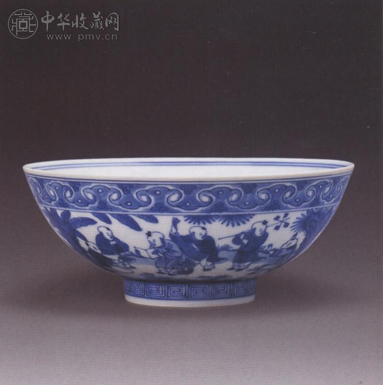 清康熙 青花婴戏图碗