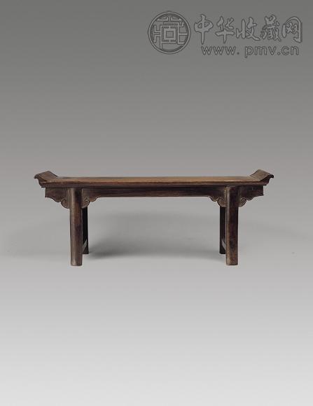 明 黄花梨翘头案几