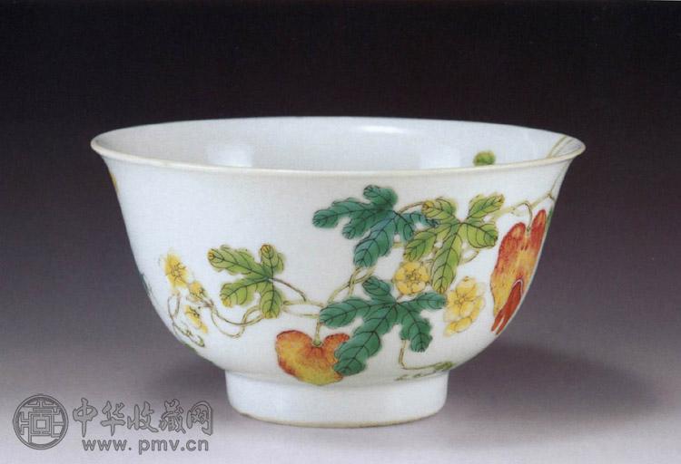 清乾隆 粉彩过枝赖瓜碗