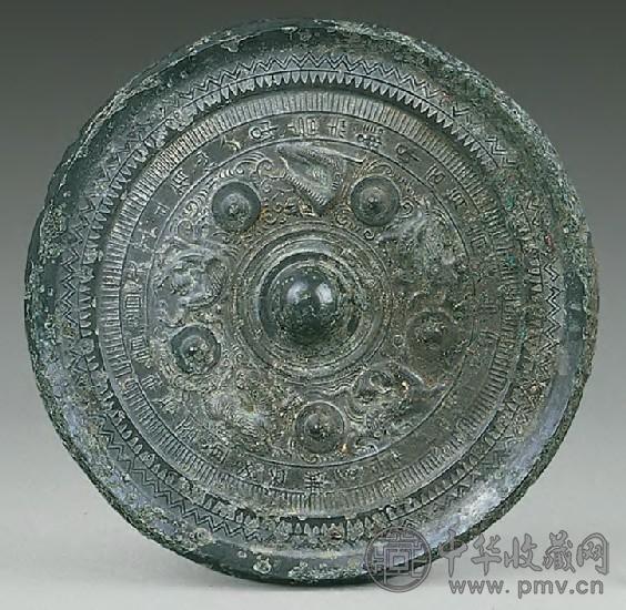 东汉 五乳“王氏做镜”羽人禽兽镜