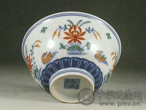 清嘉庆 斗彩鹭莲碗