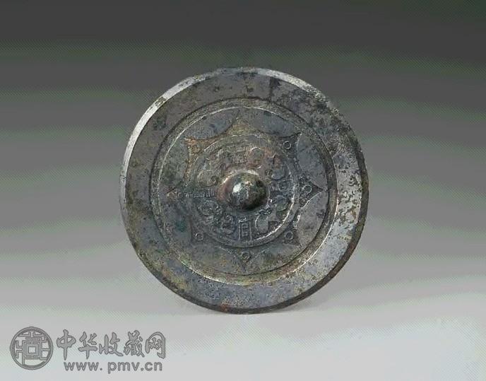 东汉 长宜高官四叶纹镜