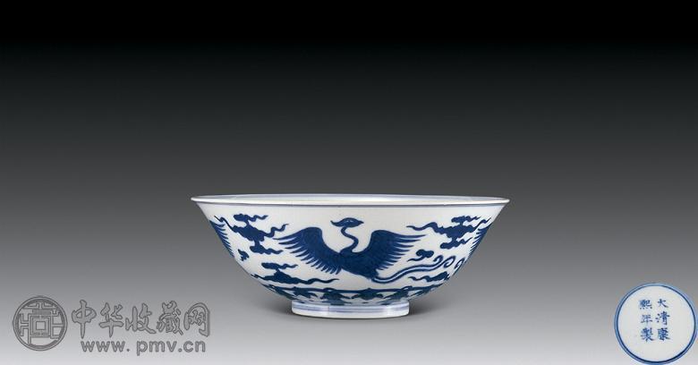 清康熙 青花云凤人物碗