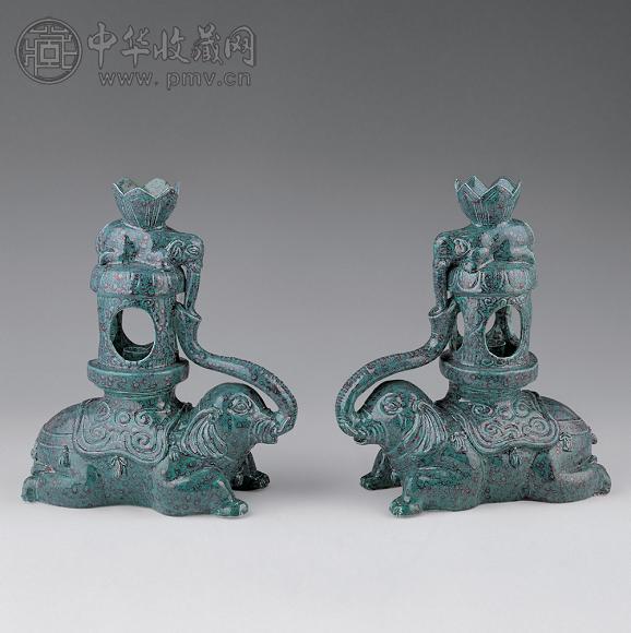 清 炉钧釉象形大烛台(1对) 清 炉钧釉象形大烛台(1对)