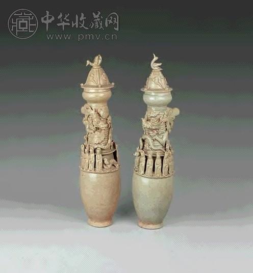 宋 影青龙虎人物皈依瓶(1对)