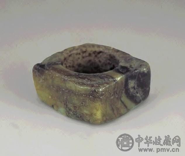 汉 青玉琮