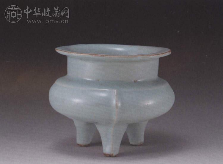宋 龙泉三足炉