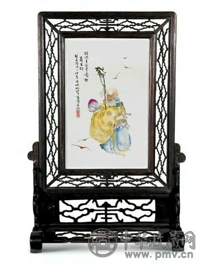 红木嵌粉彩寿星纹瓷板插屏