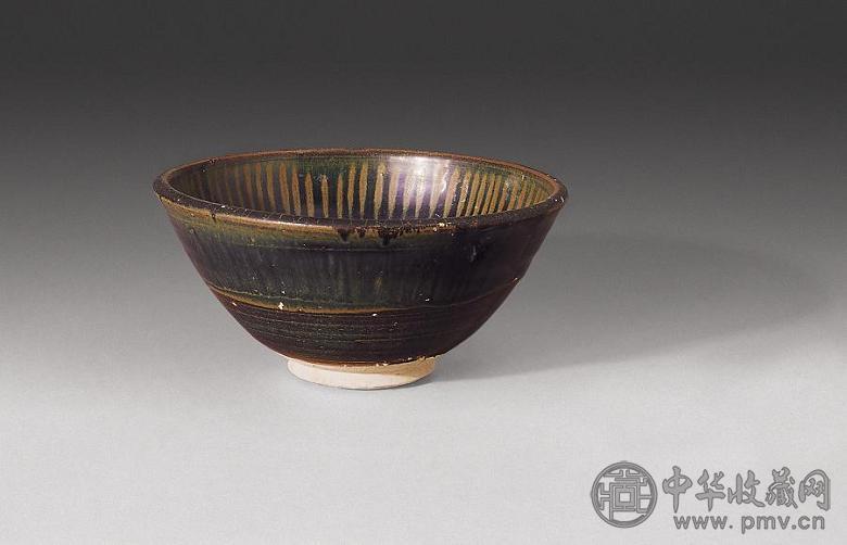 元 黑釉铁锈花大碗