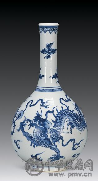 清康熙 青花龙纹胆瓶