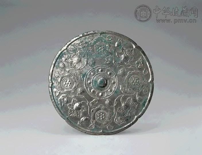 唐 花卉纹铜镜