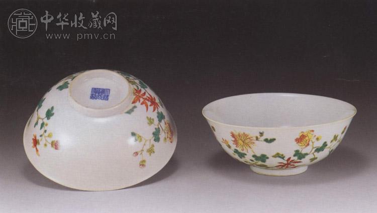清道光 粉彩花卉碗(2件)