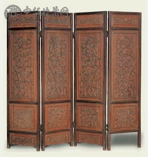 明 黄花梨浮雕花卉屏风(4屏)