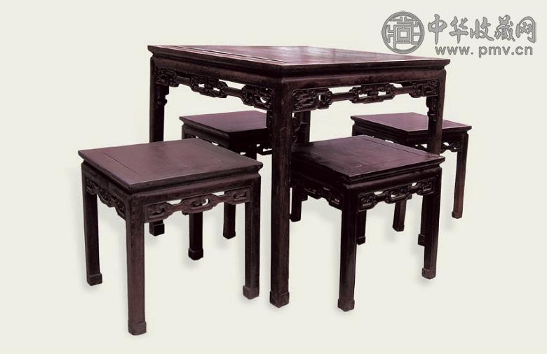 清 红木雕花方桌 凳(5件) 清 红木雕花方桌 凳(5件)