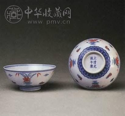 清光绪 斗彩荷塘鸳鸯纹碗(1对)