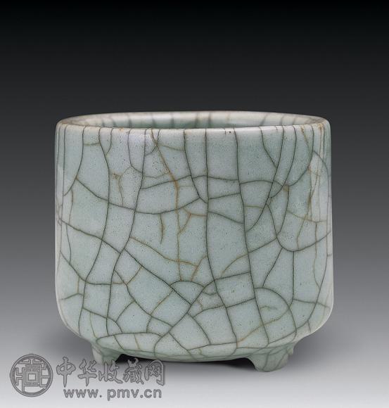 清乾隆 仿哥釉香炉