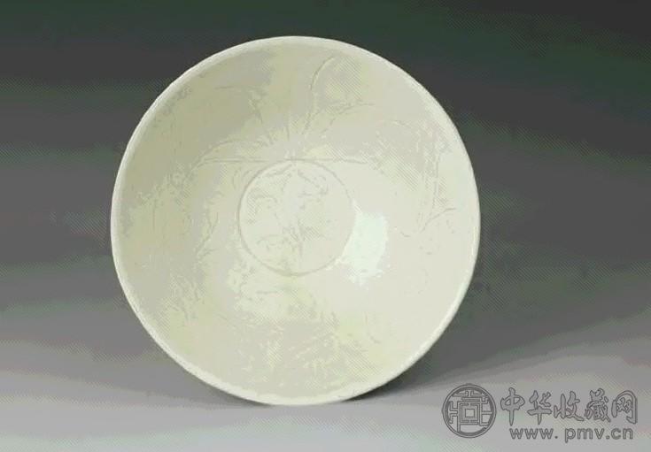 宋 定窑刻花大碗