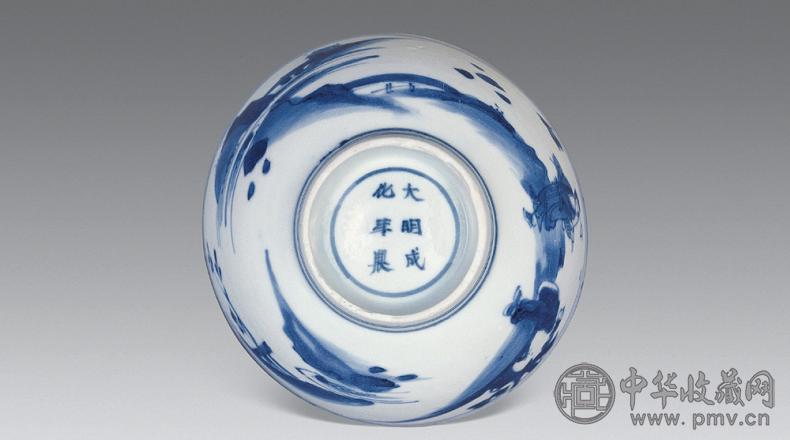 明万历 青花山石人物碗