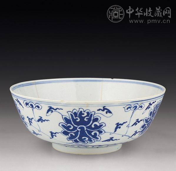 清光绪 青花番莲花碗