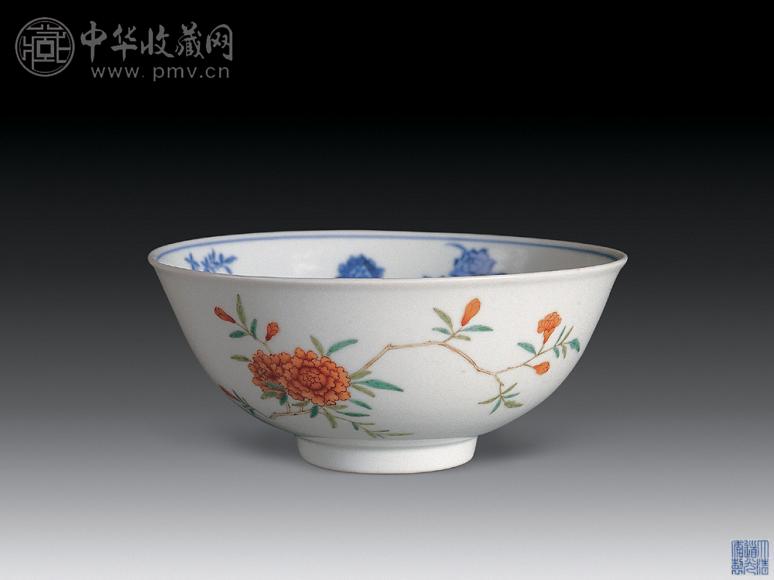 清道光 外粉彩内青花花卉碗