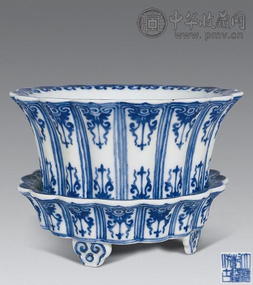 清 青花花卉花盆