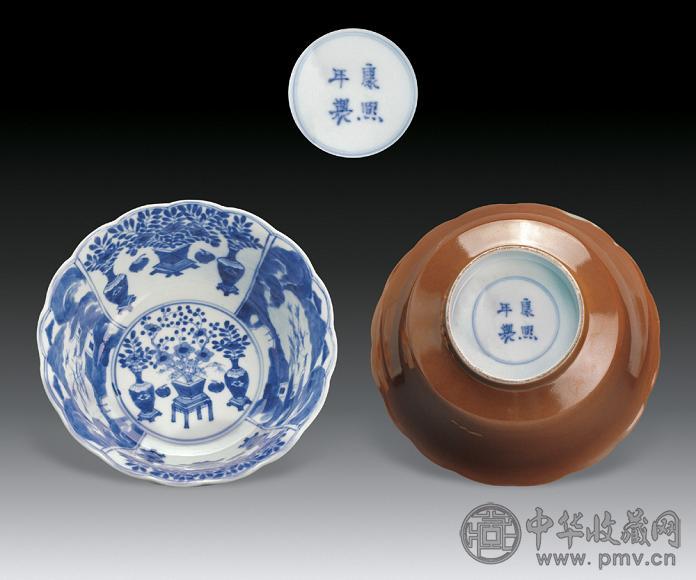 清 酱釉内青花碗