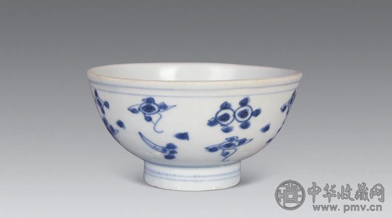 明万历 青花杂宝小碗