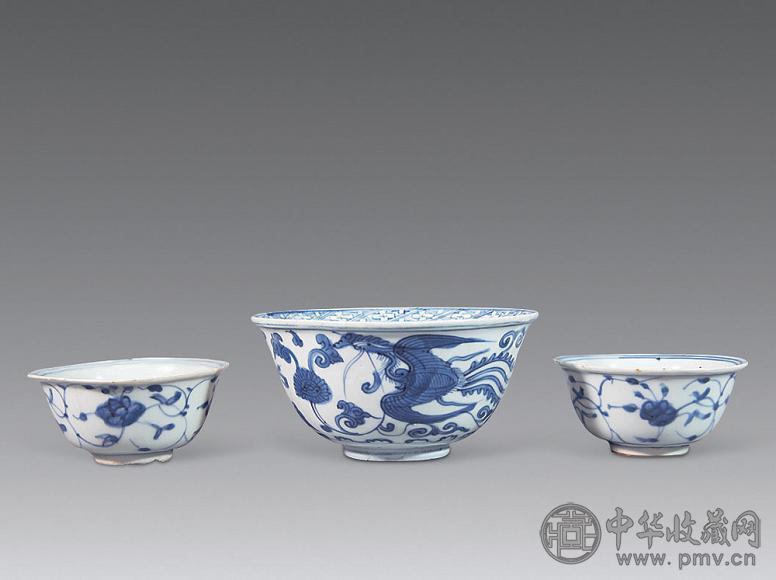 明 青花凤纹 花卉纹碗(3只)