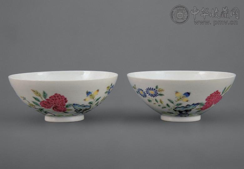 清雍正 粉彩花卉纹碗(1对)