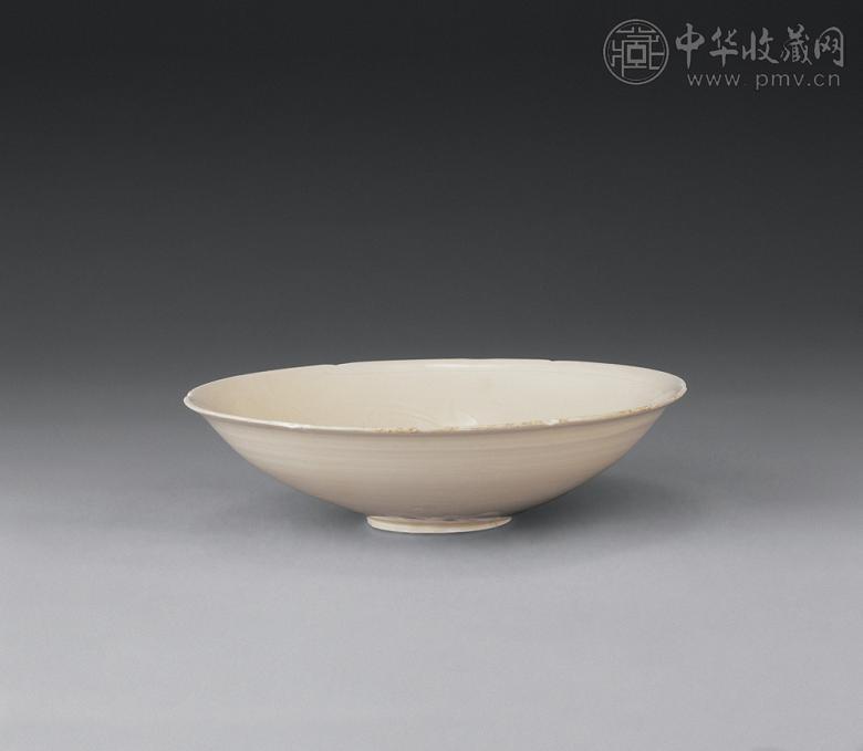 北宋 定窑刻花大碗