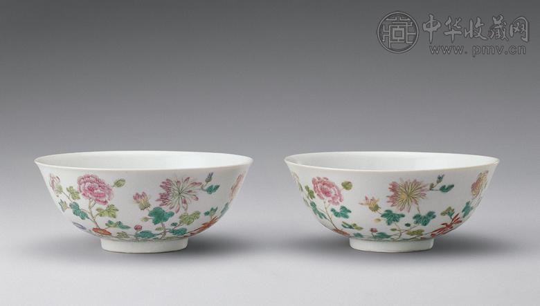 清道光 粉彩花卉纹碗(1对)