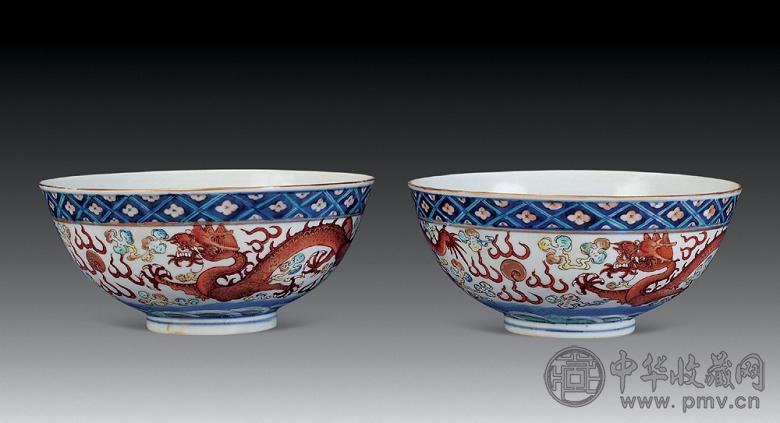 清光绪 青花粉彩云龙纹碗(1对)