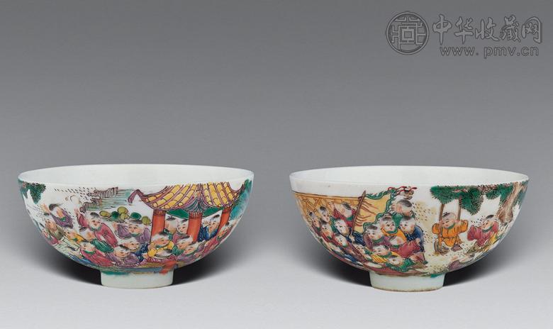清末民国 粉彩婴戏碗(1对)