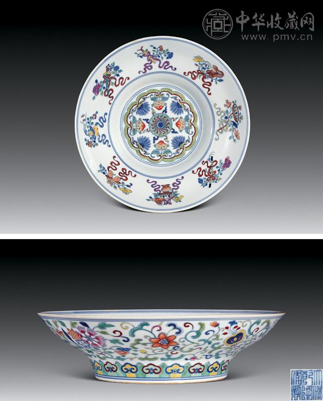 清乾隆 斗彩暗八仙折腰碗