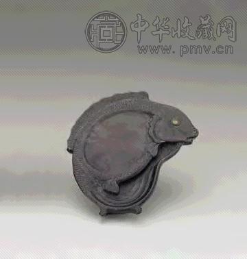 清 端石雕鱼砚(红木盒)