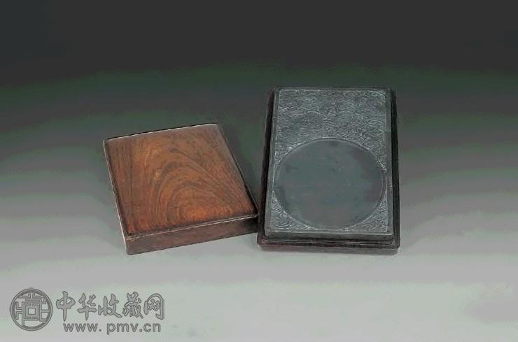 清中期 端石云蝠纹砚