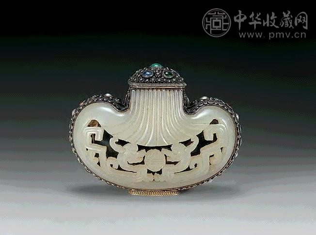 清 蒙镶玉二龙戏珠鼻烟壶