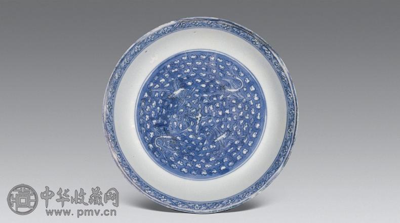 明万历 青花留白云鹤盘