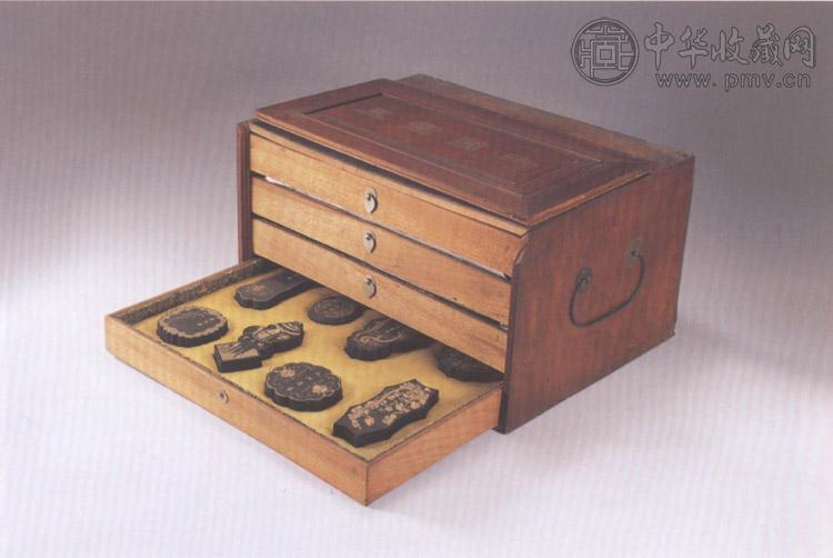 清 御园图妦锦墨(32锭)