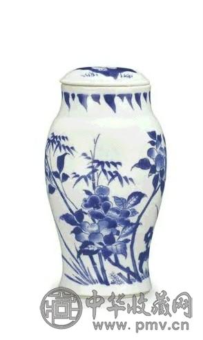 明 崇祯 青花花鸟纹莲子罐