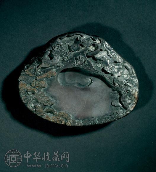 十八世纪 端石浮雕龙云纹墨砚
