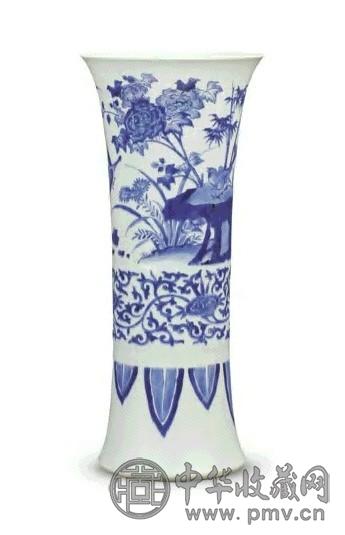 明 崇祯 青花花鸟纹花觚