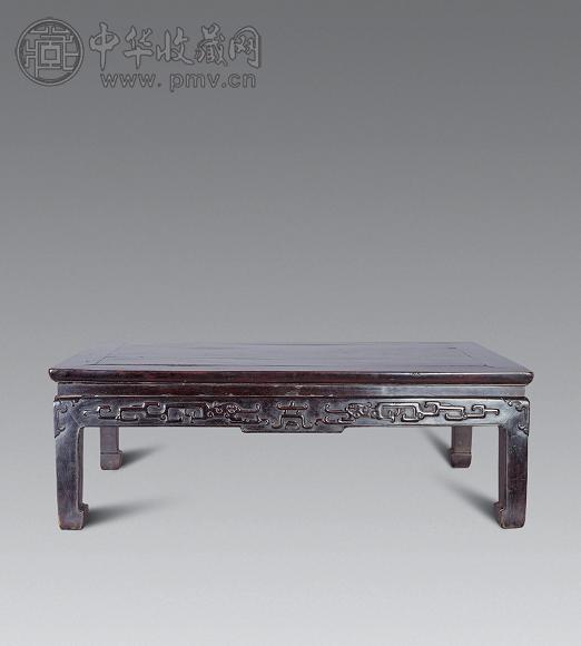 清早期 紫檀龙纹炕桌