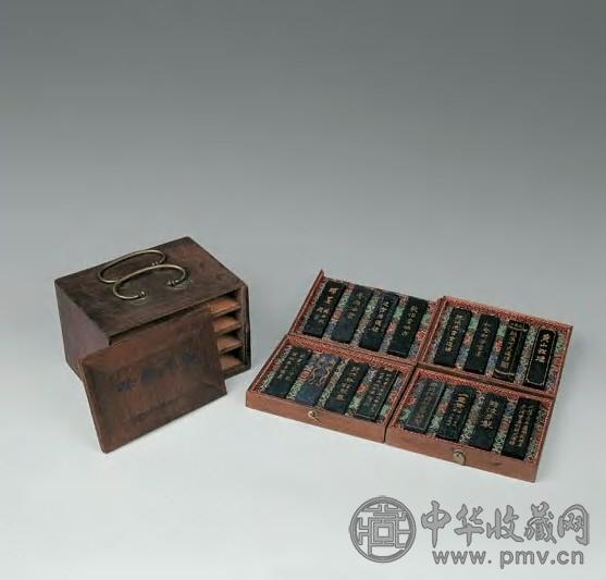 清 墨苑萃珍套墨(16锭)