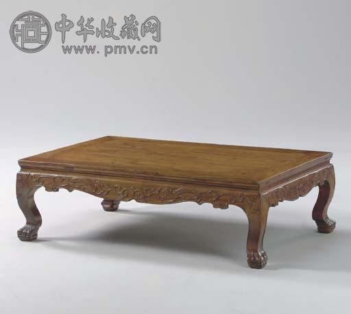 十七世纪黄花梨矮桌