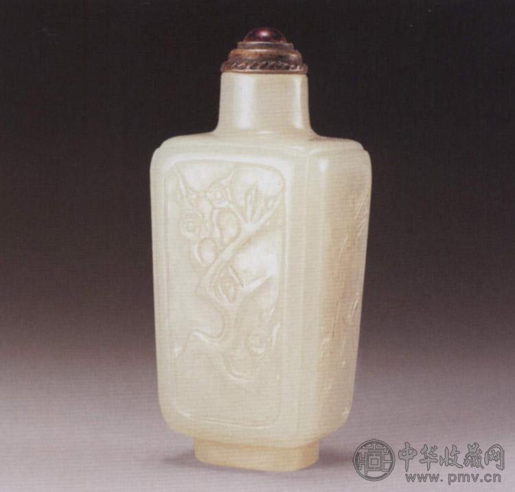 清中期 白玉雕梅兰竹菊鼻烟壶